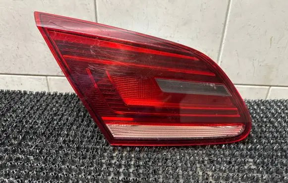 Volkswagen PASSAT CC Tailgate rear/tail lights 811890
