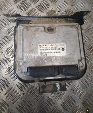 Jeep Grand Cherokee (WJ) Engine control unit/module P56041587AB
