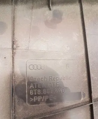 Audi A5 8T 8F Other sill/pillar trim element 8T8867240