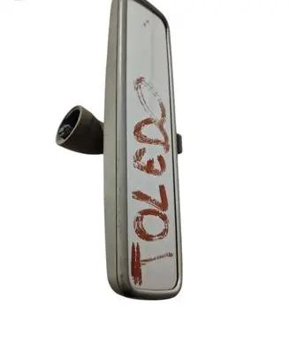 Rear view mirror (interior)