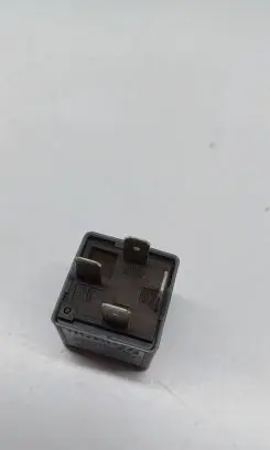 Audi A4 S4 B5 8D Other relay 8D0951253A V23134B52X301