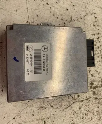 Mercedes-Benz E W211 Phone control unit/module A2118206185 7L00A998Z