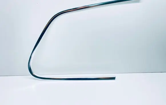 Volkswagen Touareg II Rear side glass trim 7P6853996