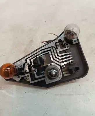 BMW X3 E83 Tail light bulb cover holder 3418440