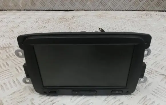 Dacia Spring Radio/CD/DVD/GPS head unit 280211444r 305227550 LAN5800WR0