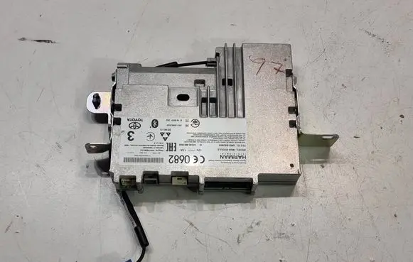 Toyota C-HR I Bluetooth control unit module 86705F4011
