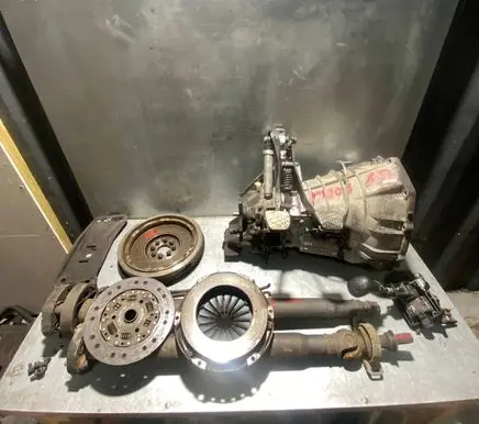 Mercedes-Benz 190 W201 Manual 5 speed gearbox 1242606301 M102 717.4