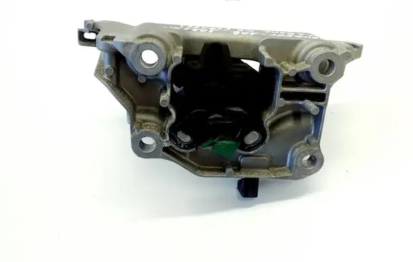 Peugeot 208 II Gearbox mount 9824312980