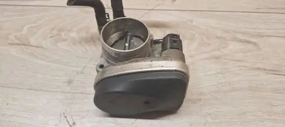 Volkswagen Touran I Throttle valve 408238327003 06F133062