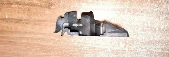 Audi A6 S6 C5 4B Intercooler air guide/duct channel 4B0121283