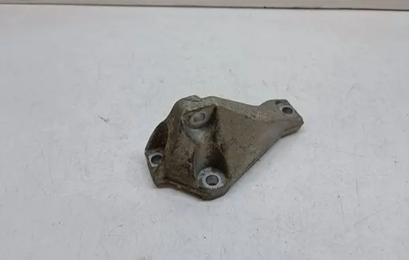 BMW 5 E60 E61 Fuel pump bracket 7804376 13517804376