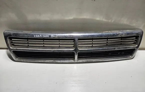 Chrysler Voyager Front grill 5263528 85501