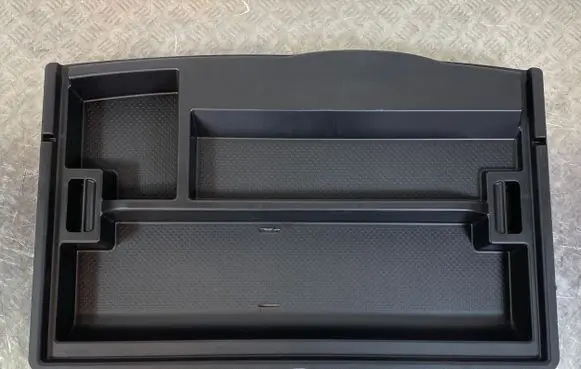 Maserati Levante Glove box in trunk 