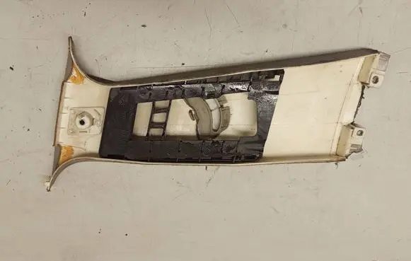 Alfa Romeo 159 (B) pillar trim (top) 156050173