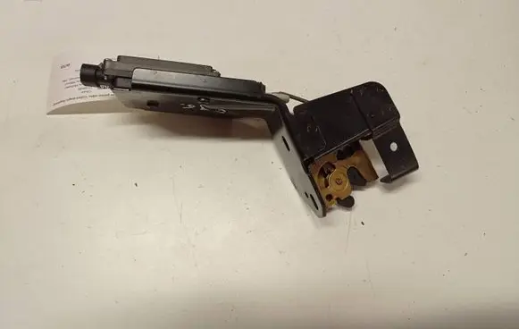 Citroen C5 Tailgate window lock/catch/latch 306104 A00177