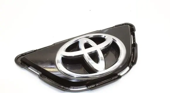 Toyota Aygo X Manufacturer badge logo/emblem 753120H040