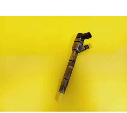 Fuel injector