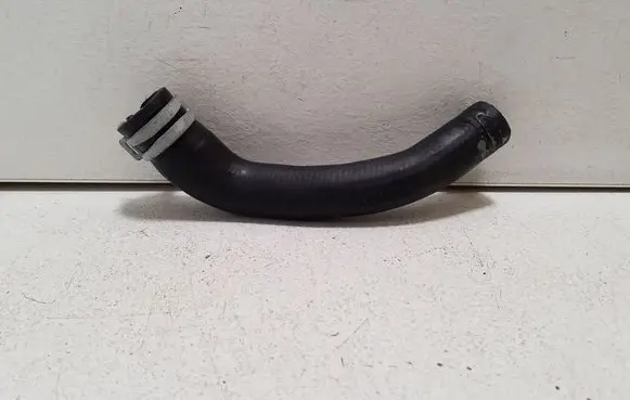 Volvo XC60 Engine coolant pipe/hose 32138767