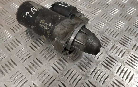 Mercedes-Benz E W210 Starter motor 0001108003