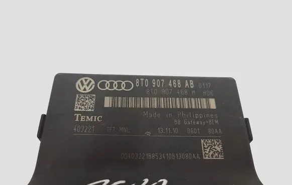 Audi A4 S4 B8 8K Gateway control module 8T0907468AB