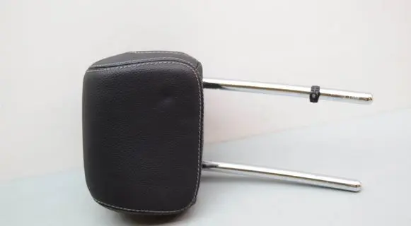 Mercedes-Benz GLC X253 C253 Front seat headrest 