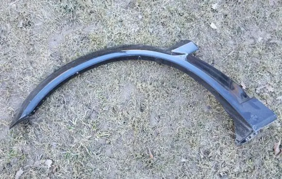 Front arch trim