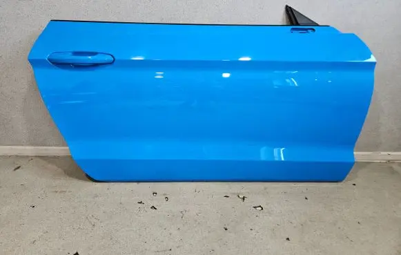 Door (2 Door Coupe)