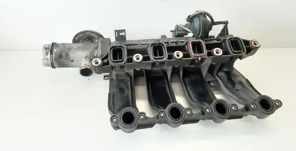 BMW 1 E81 E87 Intake manifold 7787318 7788194