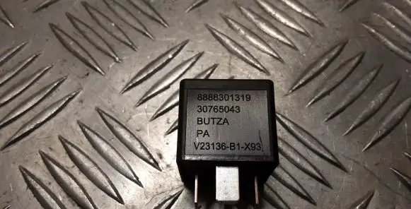 Volvo V40 Other relay 30765043