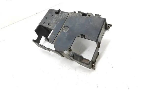 Battery box tray