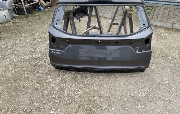 Ford Escape III Tailgate/trunk/boot lid