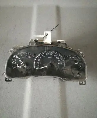 Toyota Avensis Verso Speedometer (instrument cluster) 8380044530
