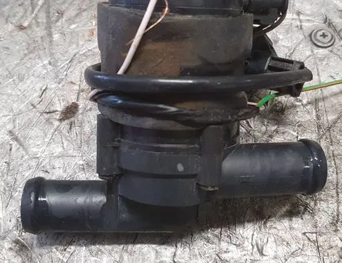 Volvo S80 Electric auxiliary coolant/water pump 9017985a