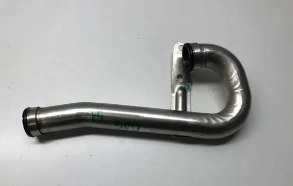 Nissan Qashqai EGR valve line/pipe/hose 506623