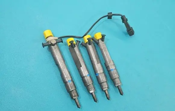 Volkswagen Golf III Fuel injector 0432193830 IMPRK1366388