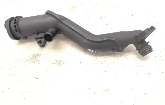 Citroen C4 Grand Picasso Oil fill pipe 9654733980