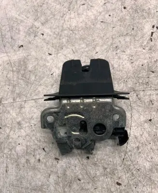 Audi Q7 4L Tailgate/trunk/boot lock/catch/latch 4F9827505 211323240113