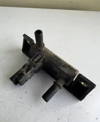 Peugeot 807 Fuel pressure sensor 9637705080