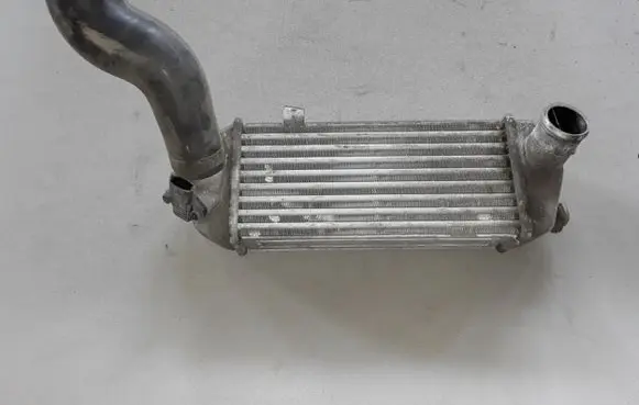Hyundai i20 (PB PBT) Intercooler radiator 282712A700