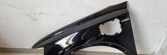 Audi Q3 F3 Fender 83A821105