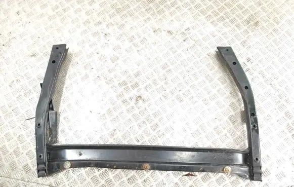Volvo XC40 Bottom radiator support slam panel 