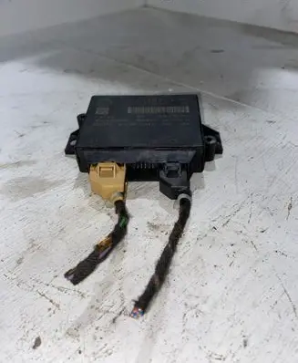 Skoda Superb B6 (3T) Parking PDC control unit/module 5J0919475A
