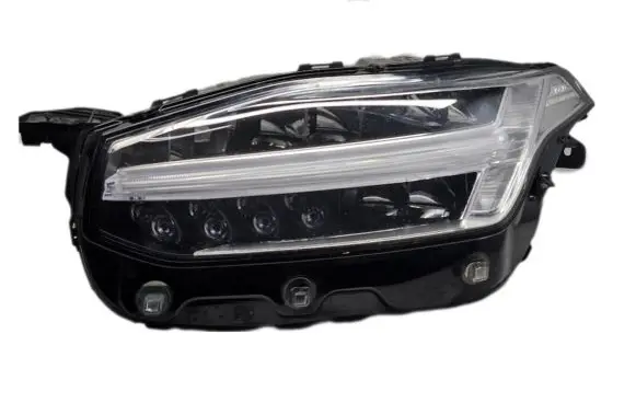 Volvo XC90 Headlight/headlamp 32228688
