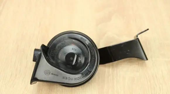 Audi A6 S6 C7 4G Horn signal 4G0951229