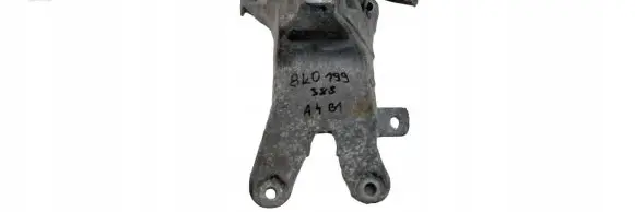 Audi A4 S4 B8 8K Engine mounting bracket 8K0199388