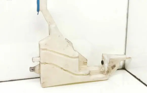 Mini One - Cooper R50 - 53 Windshield washer fluid reservoir/tank 13037710