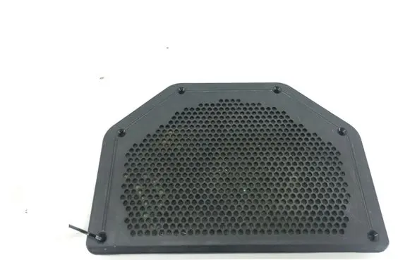 BMW 3 E90 E91 Subwoofer grill/trim 6925337