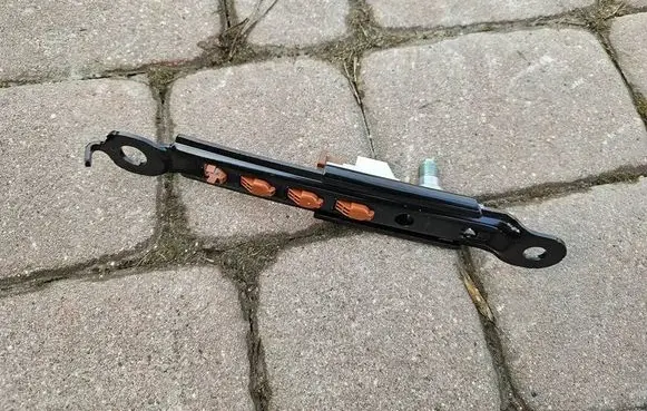 Toyota Highlander XU70 Seat belt height adjuster 