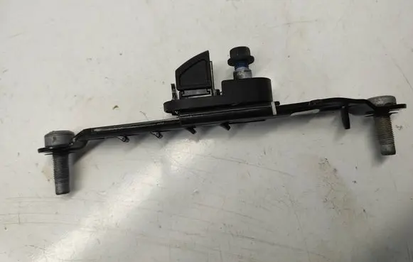 Ram 1500 Seat belt adjustment rail 5LA64TX7AB 34203578A