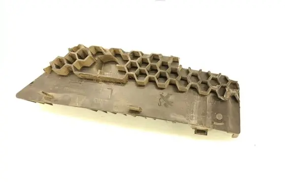Front bumper mounting bracket